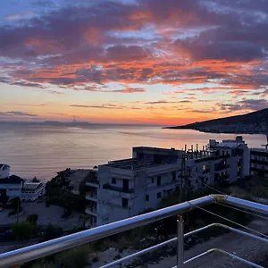 Bluemoon , Sarandë Albanien